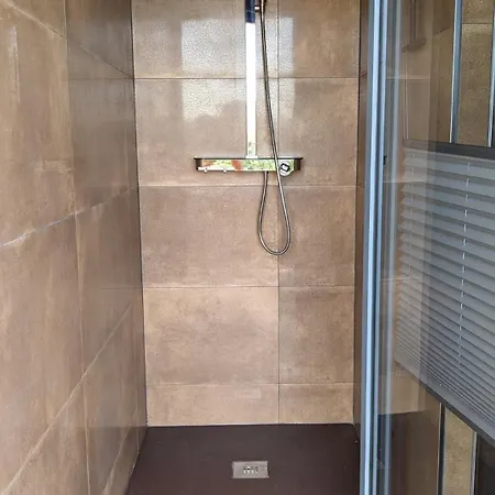 Homekeeper 3 Recentes Vue Piscine Privee Villa