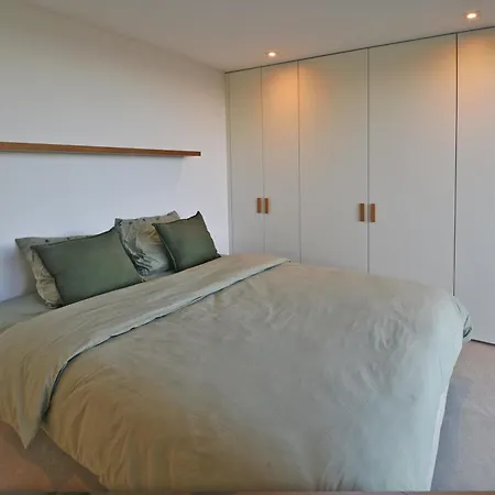 Homekeeper 3 Recentes Vue Piscine Privee *