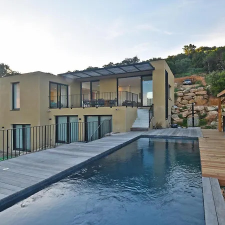 Homekeeper 3 Recentes Vue Piscine Privee Conca