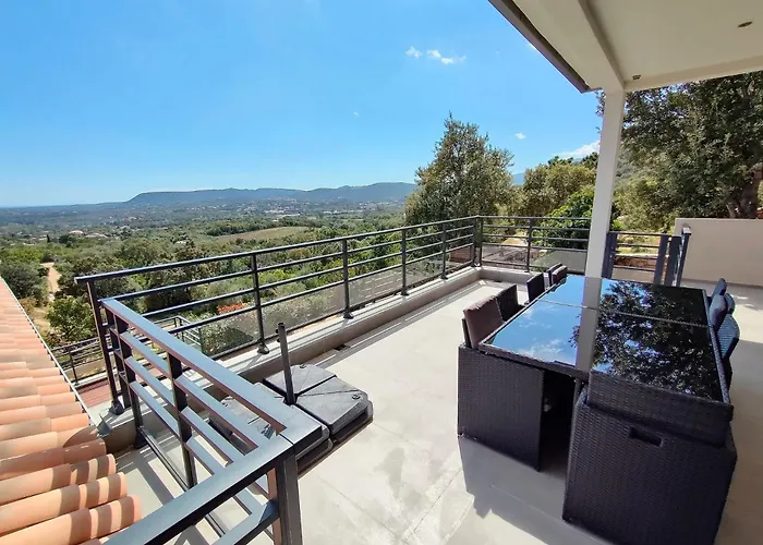Homekeeper Location De Villas Porto-Vecchio, Pinarello, Sainte-Lucie Villa